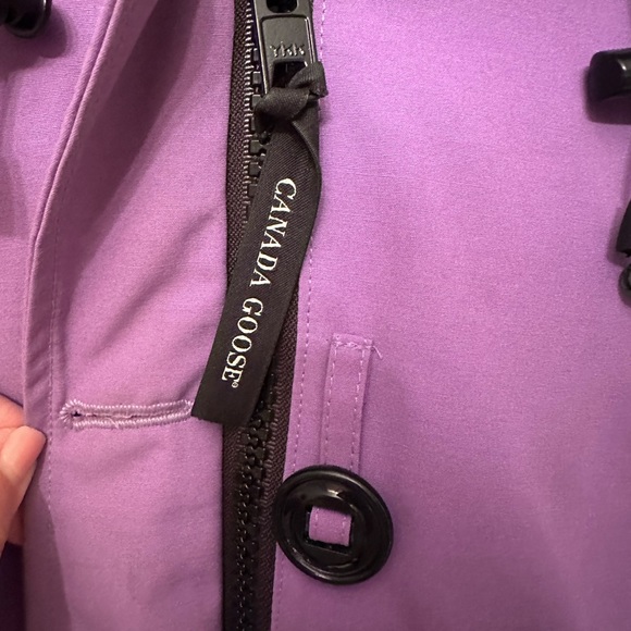 Canada Goose Chiliwack Coat, colour;Purple, size xsmall - Picture 14 of 16